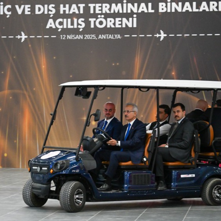 ANTALYA HAVALİMANI YENİ TERMİNAL BİNALARI BUGÜN HİZMETE AÇILIYOR